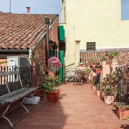 Casa Emma Piazza Maggiore Apartment *