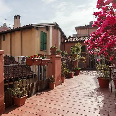 Casa Emma Piazza Maggiore Lägenhet